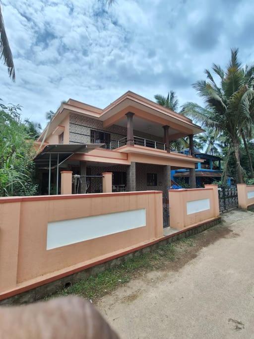 Sharvari Home Stay Udupi Exterior photo